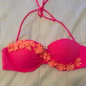 VICTORIA’S SECRET BIKINI TOP